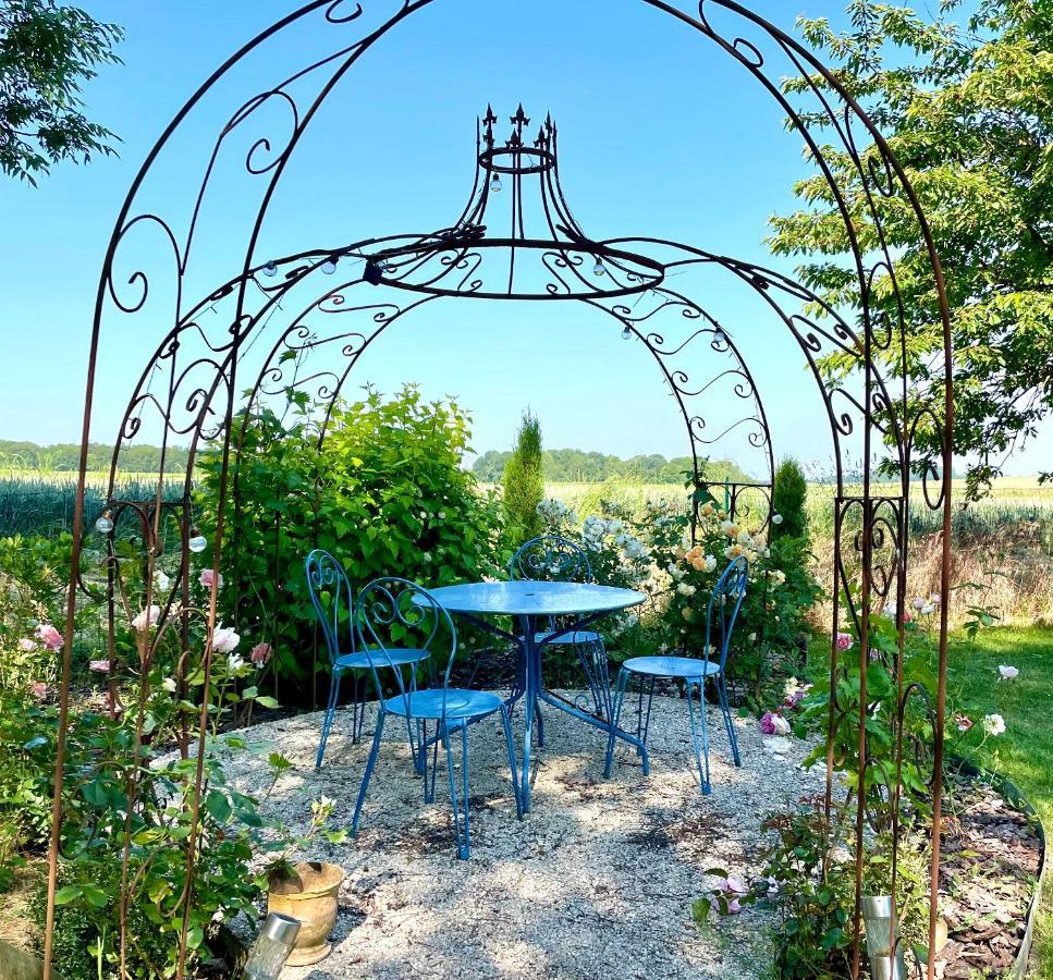 Apartamento Les Rougemonts Coton Champguyon Exterior foto